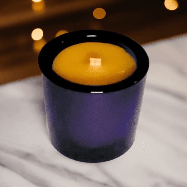 2.5oz Round Glass Container Beeswax Candle - Image 6